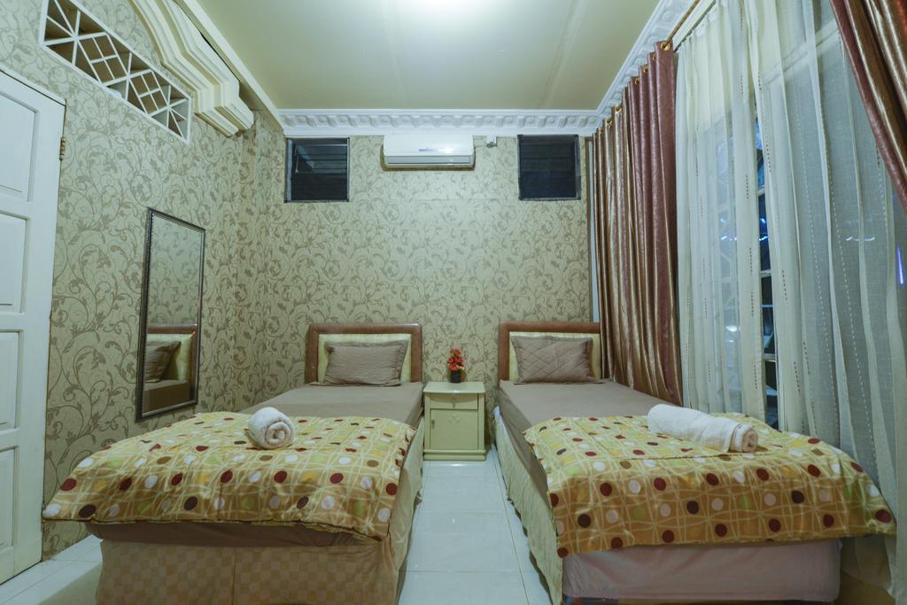 Hotel Alifa Syariah Padang  Room photo